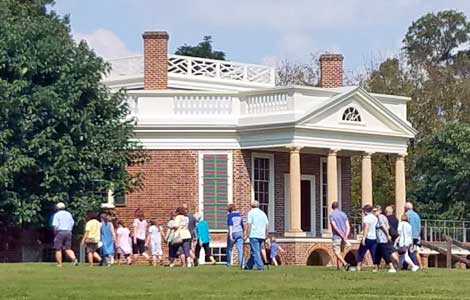 Group touring Poplar Forest