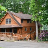 Serenity Point Cabin at Smith Mountain Lake